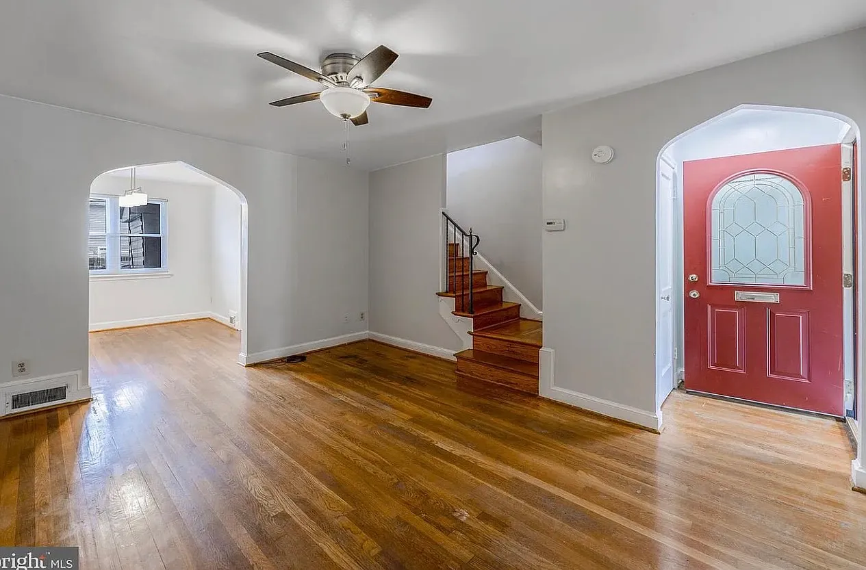 2 bed, 1088 sqft, $3,300 — Photo 3