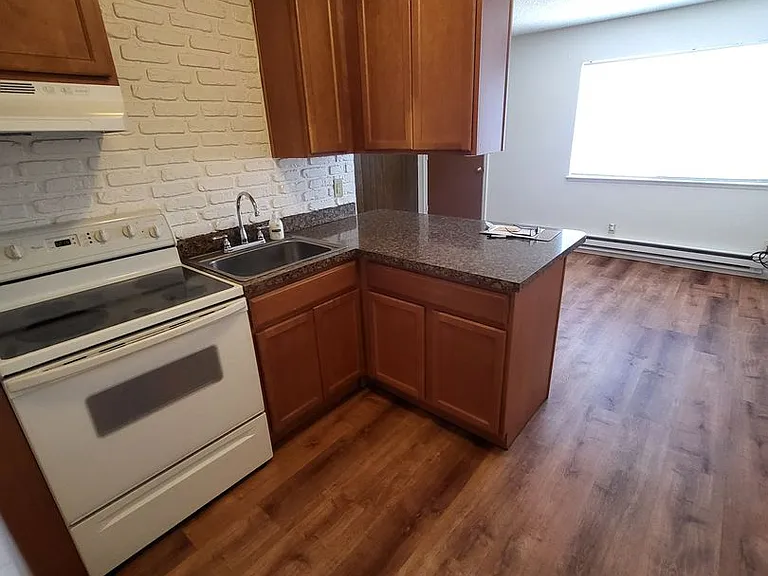 1414 N Roop St #2 — Photo 6