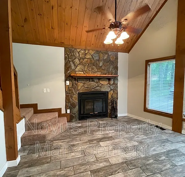 5095 Cumberland Ct — Photo 7