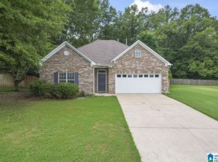 305 Meadow Cir, Maylene, AL 35114