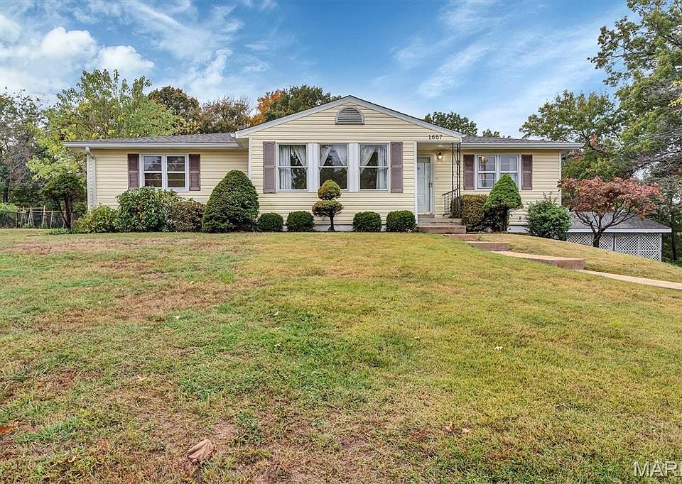 1st image of 1657 Elizabeth Dr