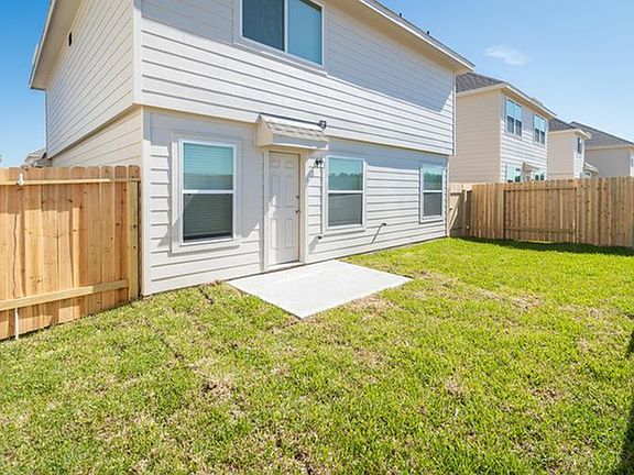 5th image of 18531 Paddys Creek Trl