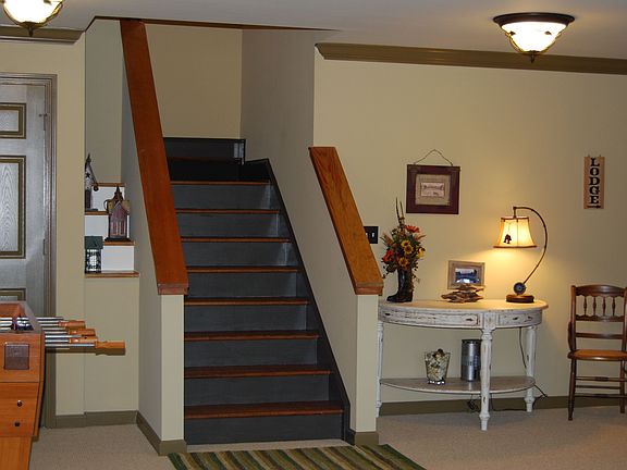 Stairs going to Main Floor