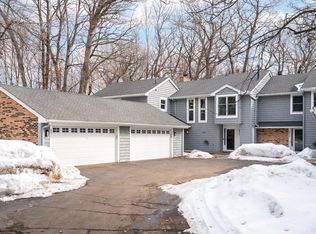 8825 Basswood Rd, Eden Prairie, MN 55344
