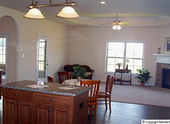 3rd image of 2525 Oxmoor Blvd