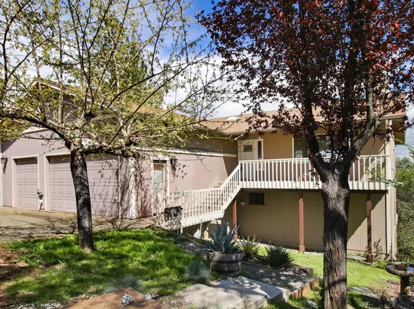 1276 Coon Ct, Cool, CA 95614