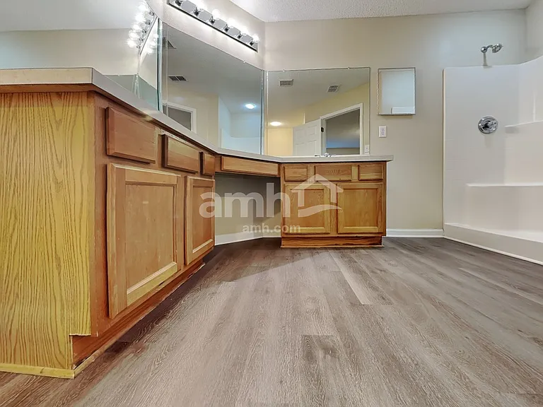 2842 Taylor Hill Dr — Photo 12