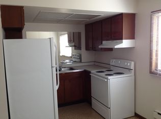 1635 Maple Ln APT 8, Elgin, IL 60123