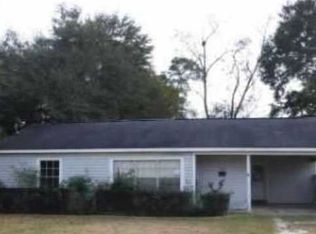 310 Cloverdale Rd, Atmore, AL 36502