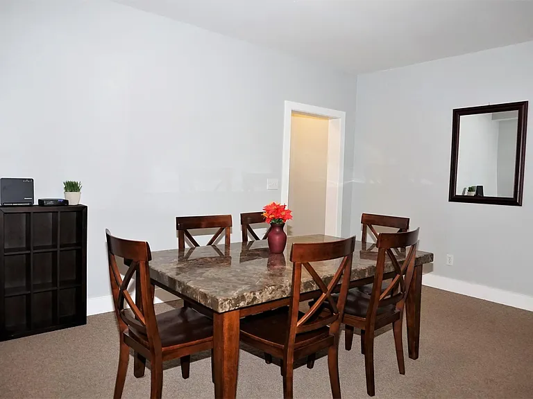 7 Ellis Ave #22 — Photo 7