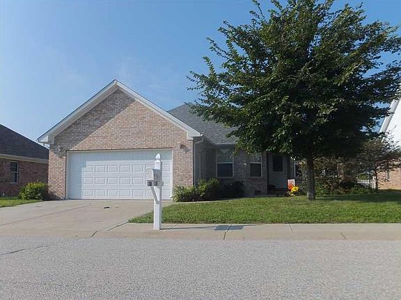 2nd image of 1305 W Rebecca Pkwy