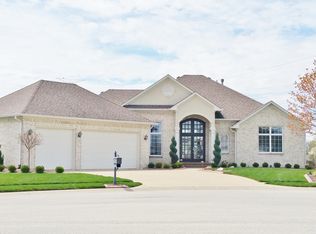 2732 Baywater Ct, Greenwood, IN 46143