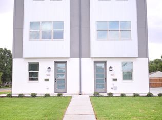 3517 S Hills Ave, Fort Worth, TX 76109