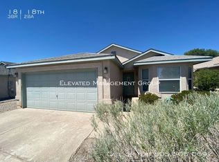 181 18th St SE, Rio Rancho, NM 87124