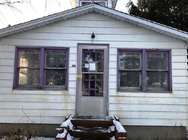 1st image of 304 N Otter Ave