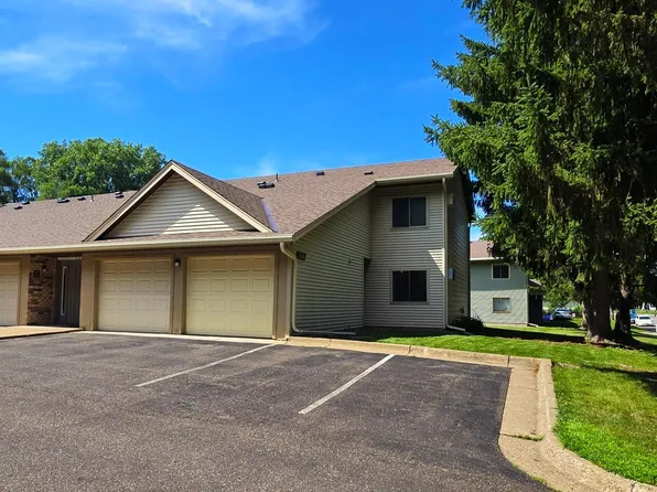 1585 Cohansey St APT 101, Saint Paul, MN 55117