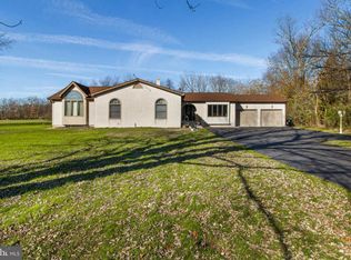 29 E Central Ave, Hammonton, NJ 08037