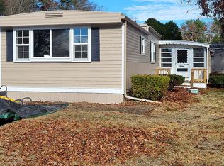 53 Sycamore Dr, Halifax, MA 02338