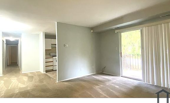 3rd image of 11916 Tarragon Rd APT F