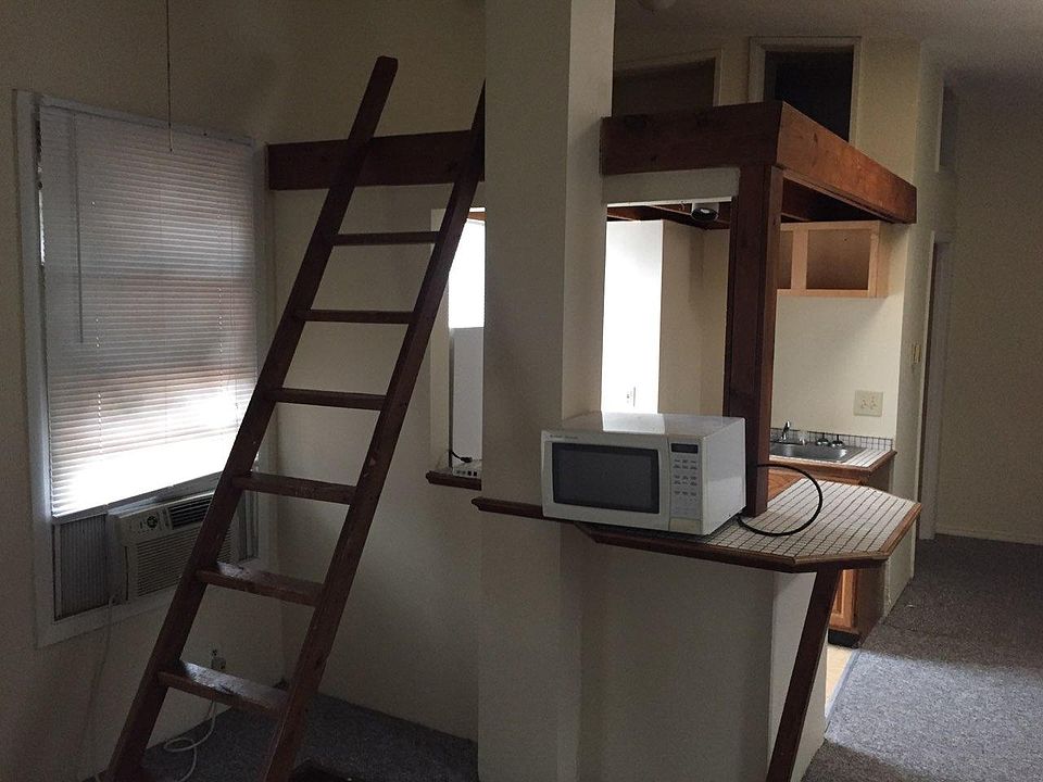 1st image of 2236 Wheeler St APT 3