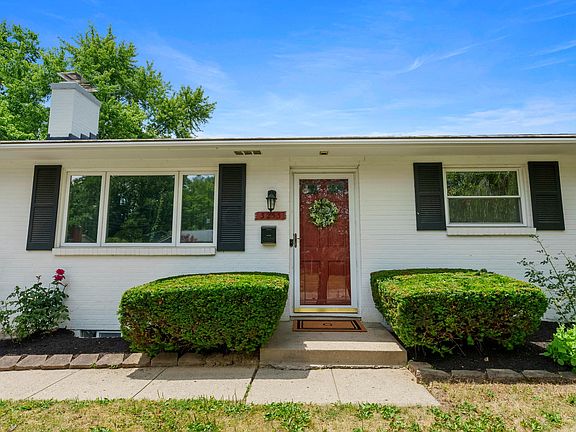 2nd image of 3253 Oberlin Pl