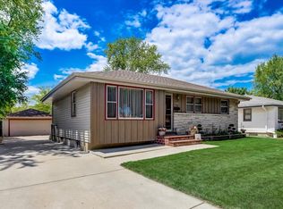 5731 N 81st St, Milwaukee, WI 53218