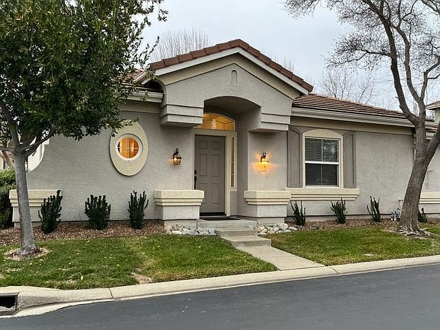 1st image of 375 Marsalla Dr