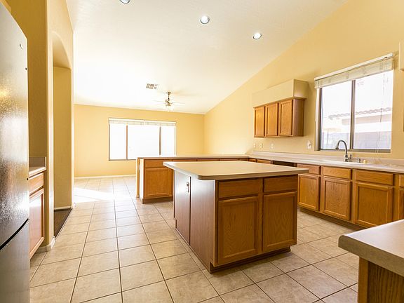 5th image of 4025 W Irma Ln