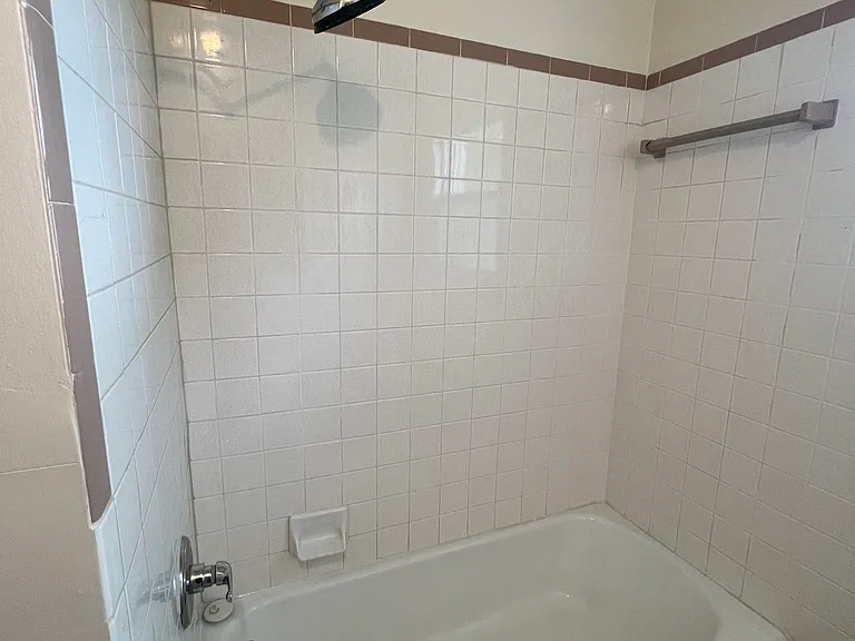 855 N Madison Ave #2 — Photo 15
