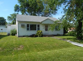 113 E Haig St, Vandalia, MO 63382