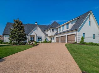 4 W Pinnacle Dr, Rogers, AR 72758