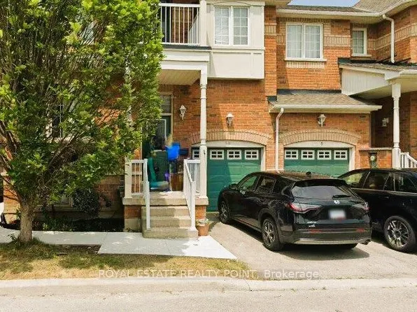 10 Wilkie Ln #135, Ajax, ON L1S 7S6