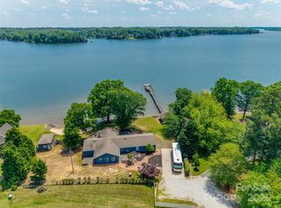 5200 Masons Ferry Rd, Clover, SC 29710