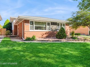 10125 S Karlov Ave, Oak Lawn, IL 60453