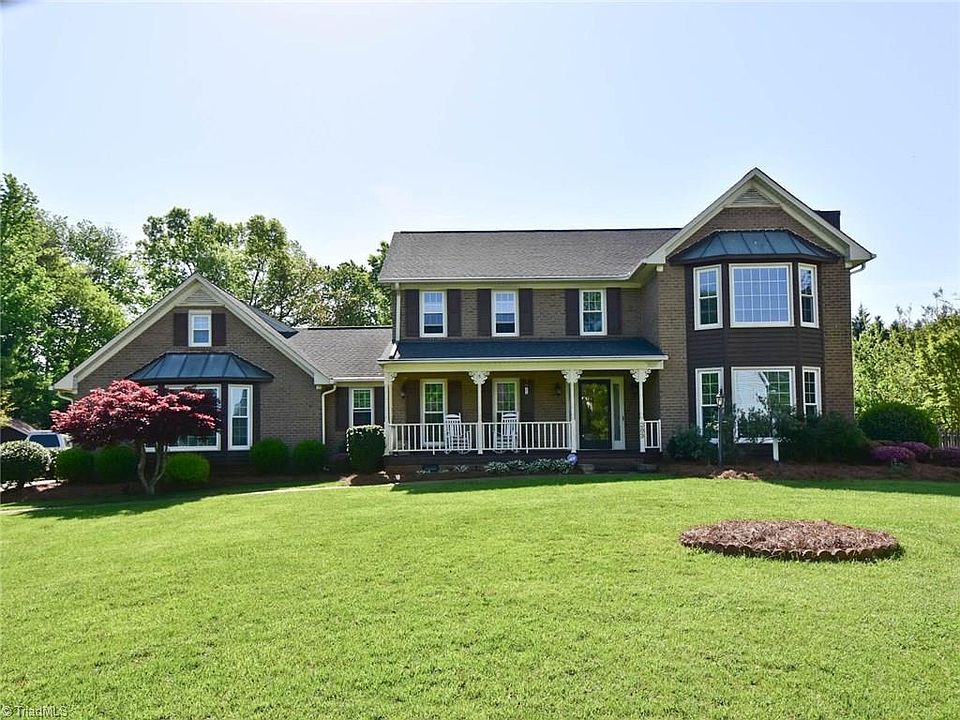 1st image of 383 Princeton Square Ct