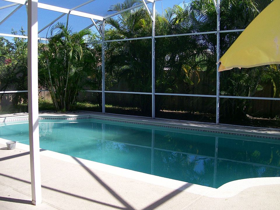 pool view
