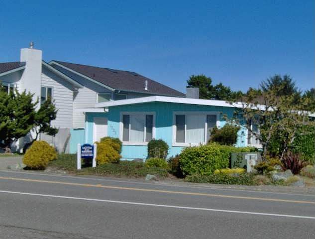 1st image of 1725 S Pebble Beach Dr