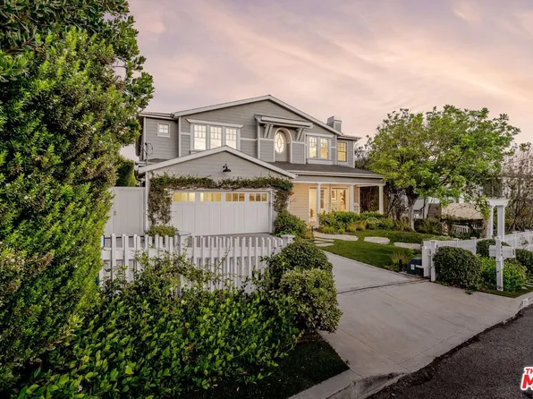1014 El Medio Ave, Pacific Palisades, CA 90272