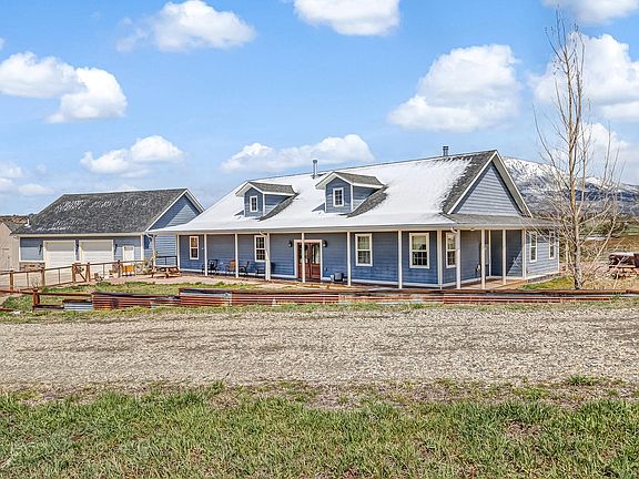 3rd image of 2605 Antler Ct