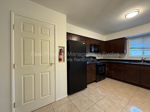 3rd image of 465 W Ivyglen St APT 119