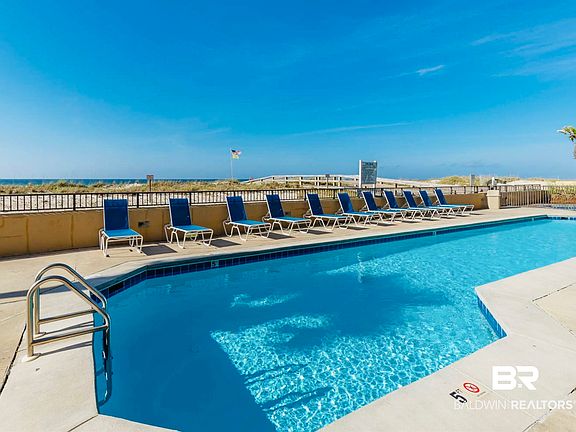 2nd image of 533 W Beach Blvd #603