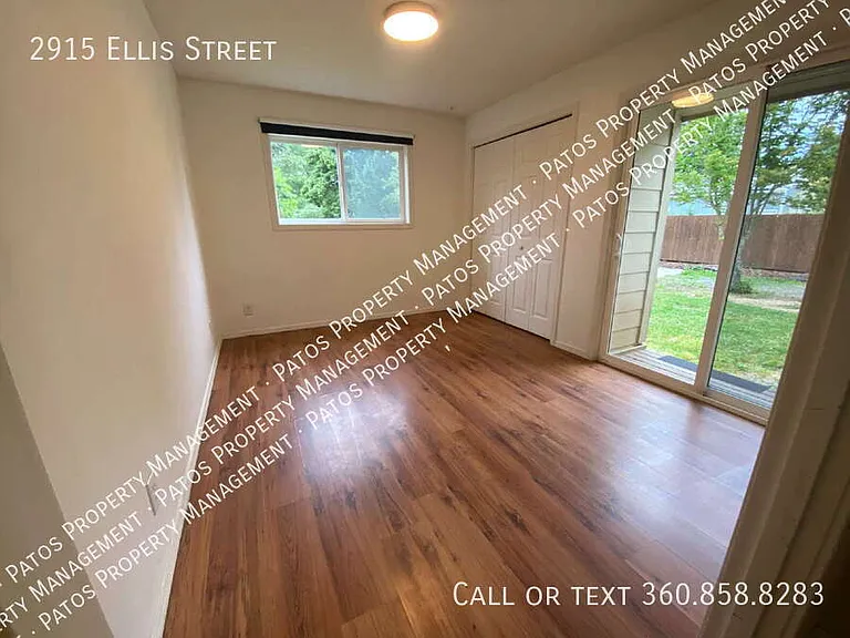 2915 Ellis St — Photo 14