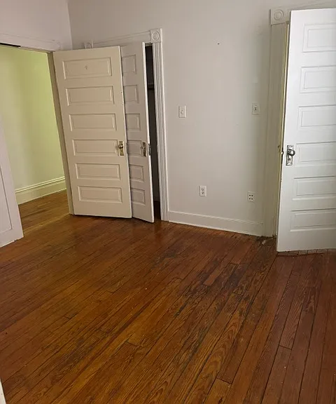 200 W Broad St #302 — Photo 4