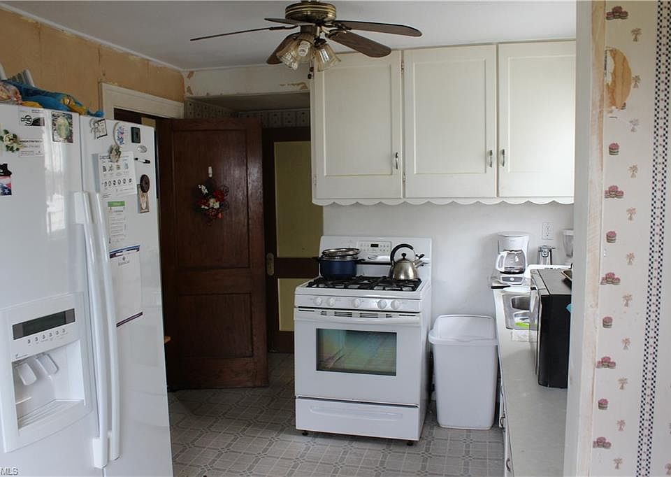 2nd image of 339 Cleveland St