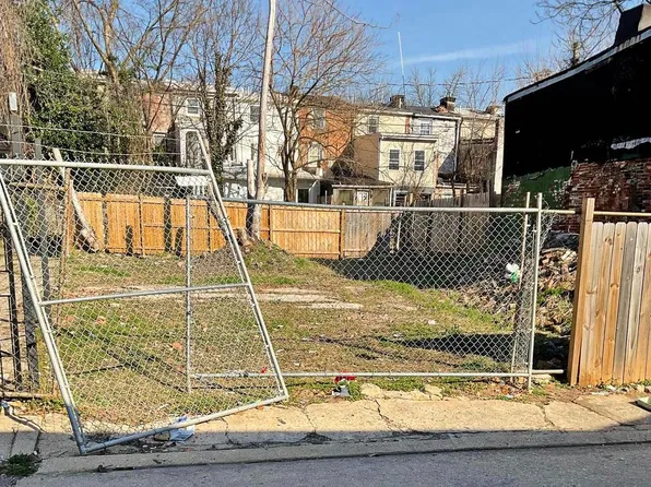 39 S Stockton St, Baltimore, MD 21223