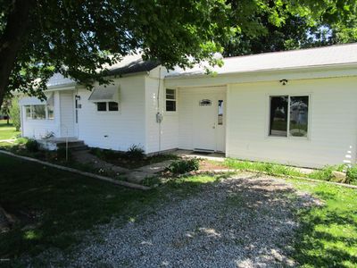 233 Us Highway 45, Cisne, IL, 62823