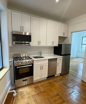 5th image of 111 W 16th St APT 2O
