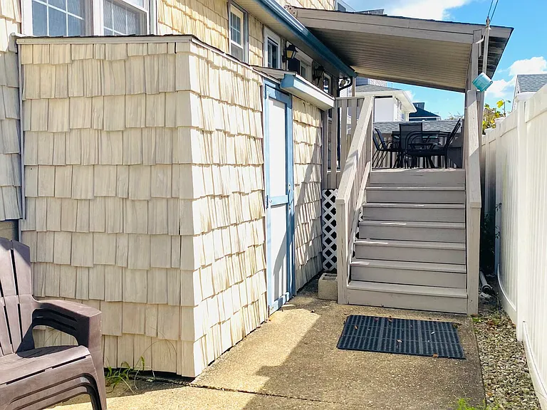 19 Diane Ln — Photo 41
