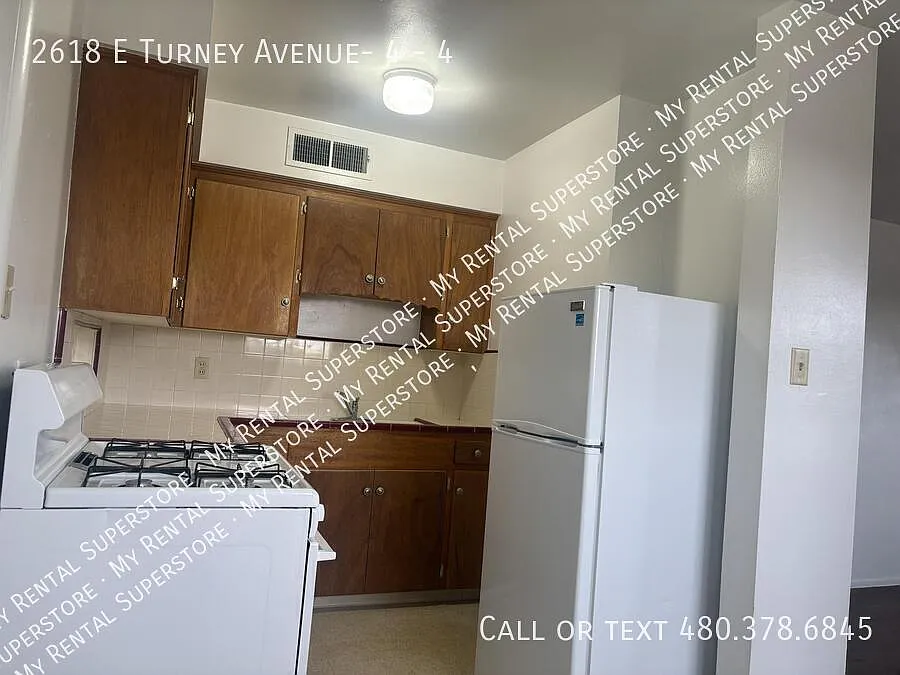 1 bed, 800 sqft, $899 — Photo 2