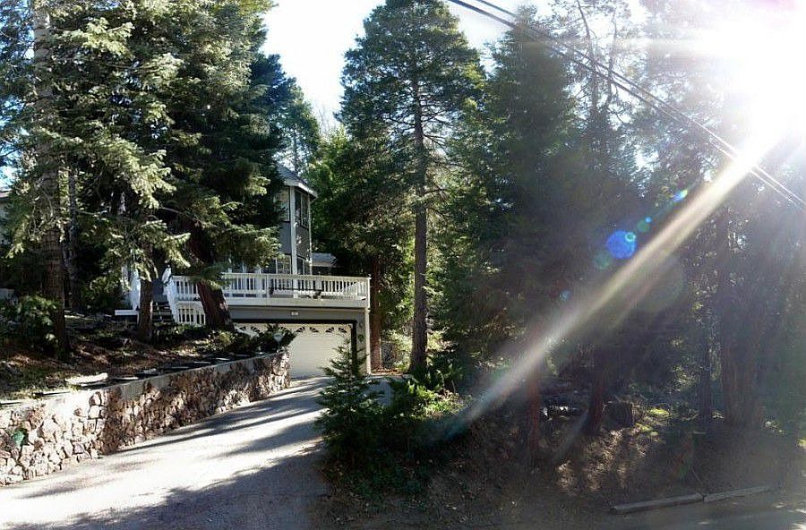 1st image of 321 Emerald Dr